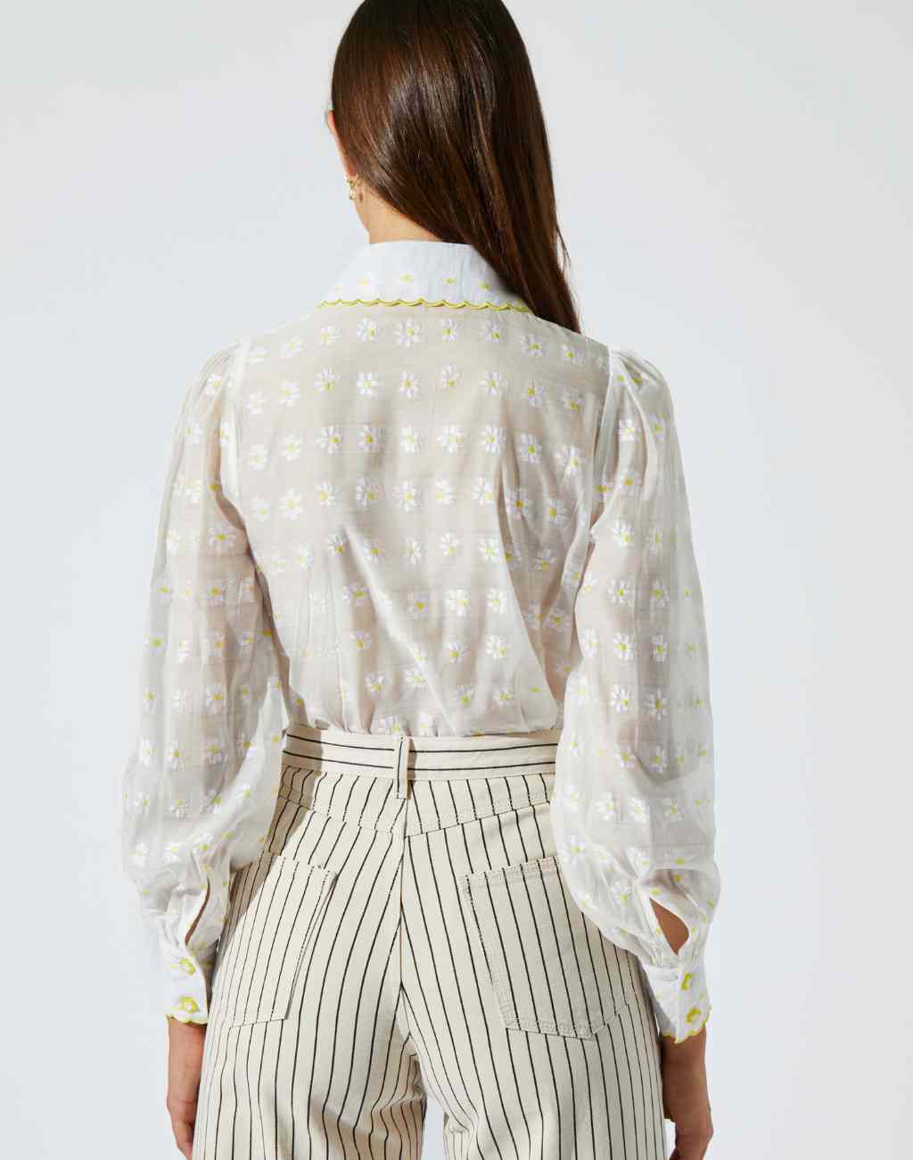 White Blouse with Whimsical Daisy Embroidery and Daisy Buttons - Visit Nifty Manoush 